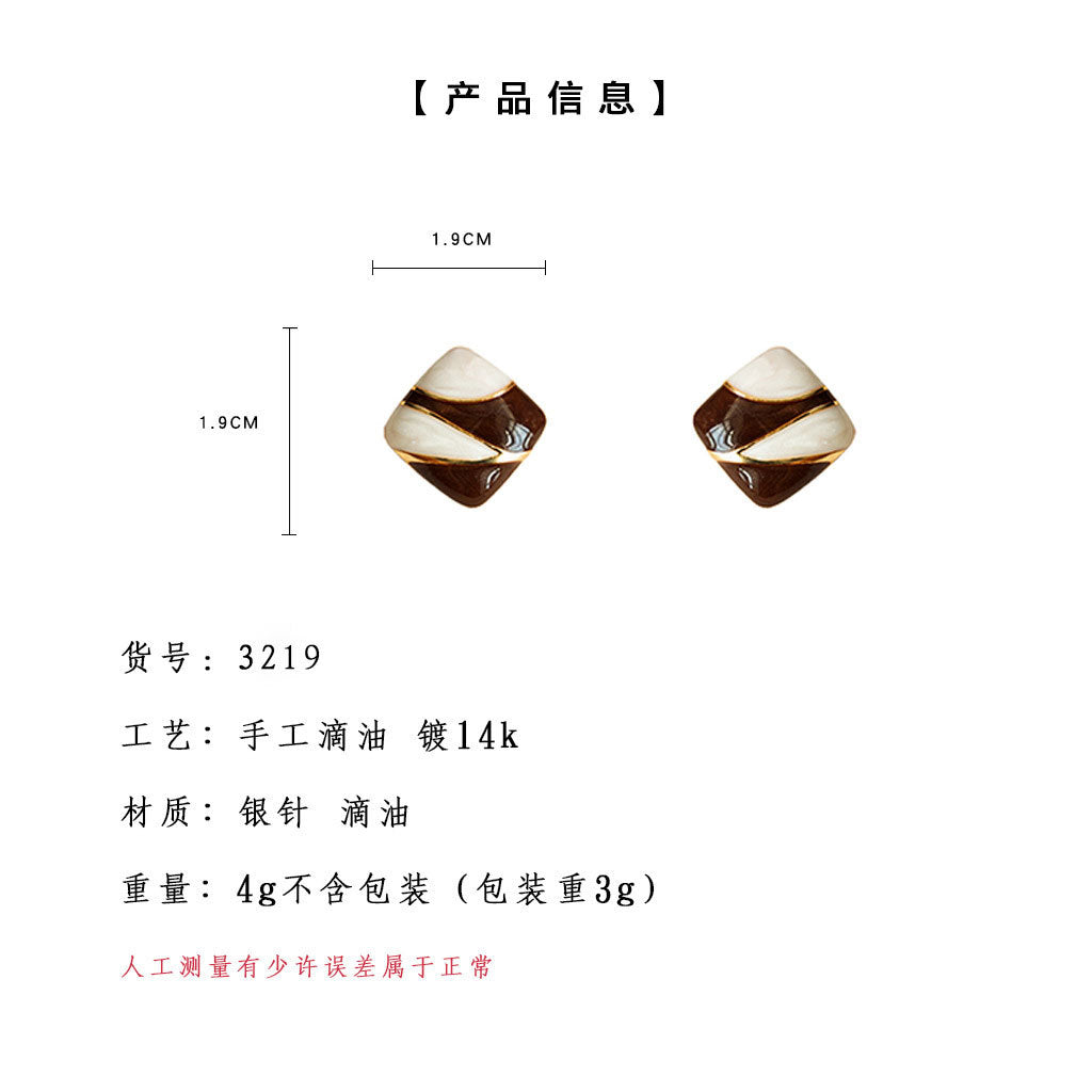 C廠【3219】港風文藝復古幾何方形琺瑯釉撞色酒紅白氣質耳環耳環飾品 25.08-1