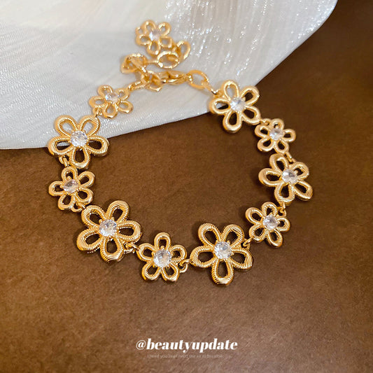 A廠【HB4377】超閃鋯石鏤空不規則花朵金屬手鍊歐美跨境氣質手環輕奢高級感手飾
 25.08-5