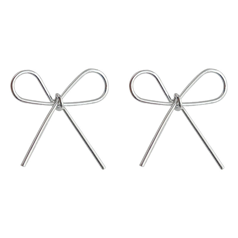 C廠【4654】個性甜酷風簡約蝴蝶結新款耳環女2024夏日款通勤耳環飾品 24.08-1