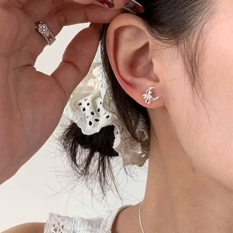 F廠【DQ10759E】簡約小眾蝴蝶結月亮耳環女S925純銀甜美輕奢感月牙百搭耳飾潮 25.04-4