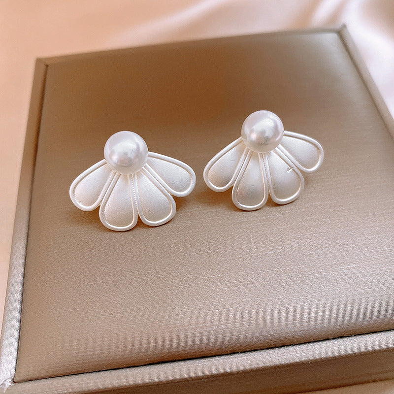 A廠【HE22156】許我耀眼趙露思同款925銀針花瓣珍珠耳環氣質耳環小眾設計感耳飾
 25.10-3