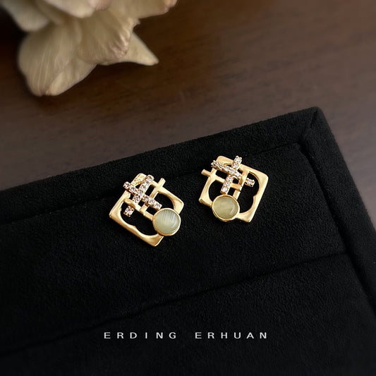 C廠【6690】原創設計微鑲鋯石925銀針玻璃貓眼石時尚輕奢風新款耳飾 耳環
 25.09-1