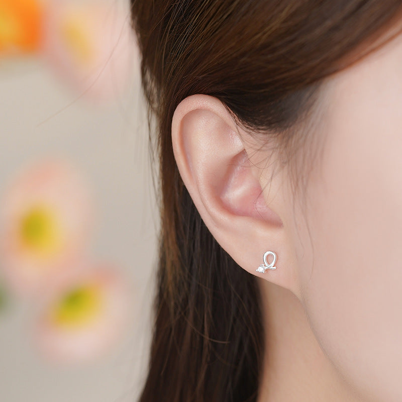 E廠【YC5979E】S999足銀可愛鋯石交叉耳環女氣質甜美文藝法式少女養耳洞耳飾
25.10-5