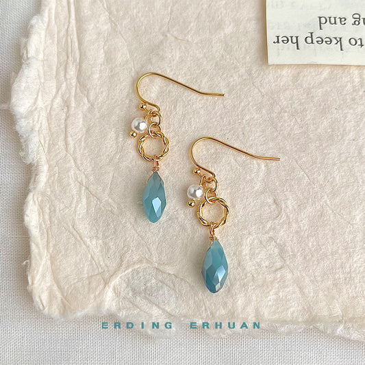 C廠【5859】原創設計師款藍色玻璃水晶水滴簡約小巧清新甜美耳飾新款耳環 25.05-1