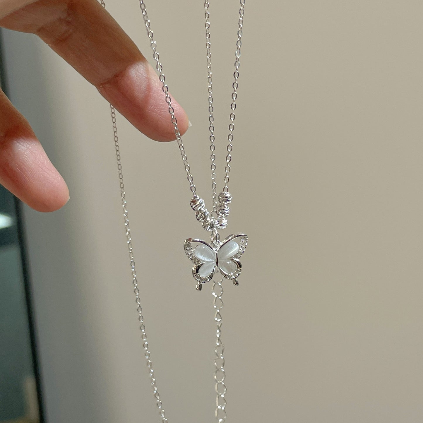 F廠【DQ0032N】S925純銀小眾精緻蝴蝶項鍊女輕奢高級感仿貓眼石清冷感鎖骨鏈
 25.10-4