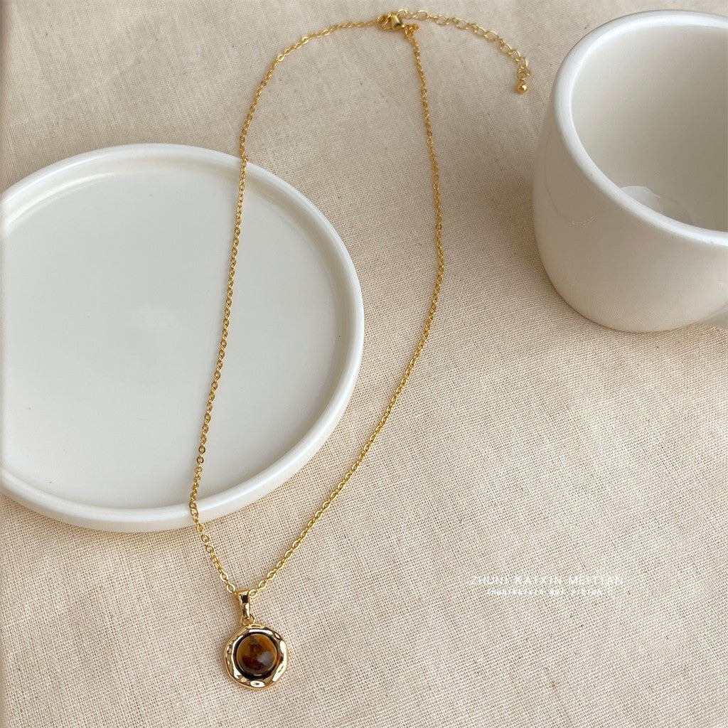 C廠【6606】厚鍍18K真金強保色天然石虎眼石項鍊文藝復古中古 鎖骨鍊飾品
 25.10-4