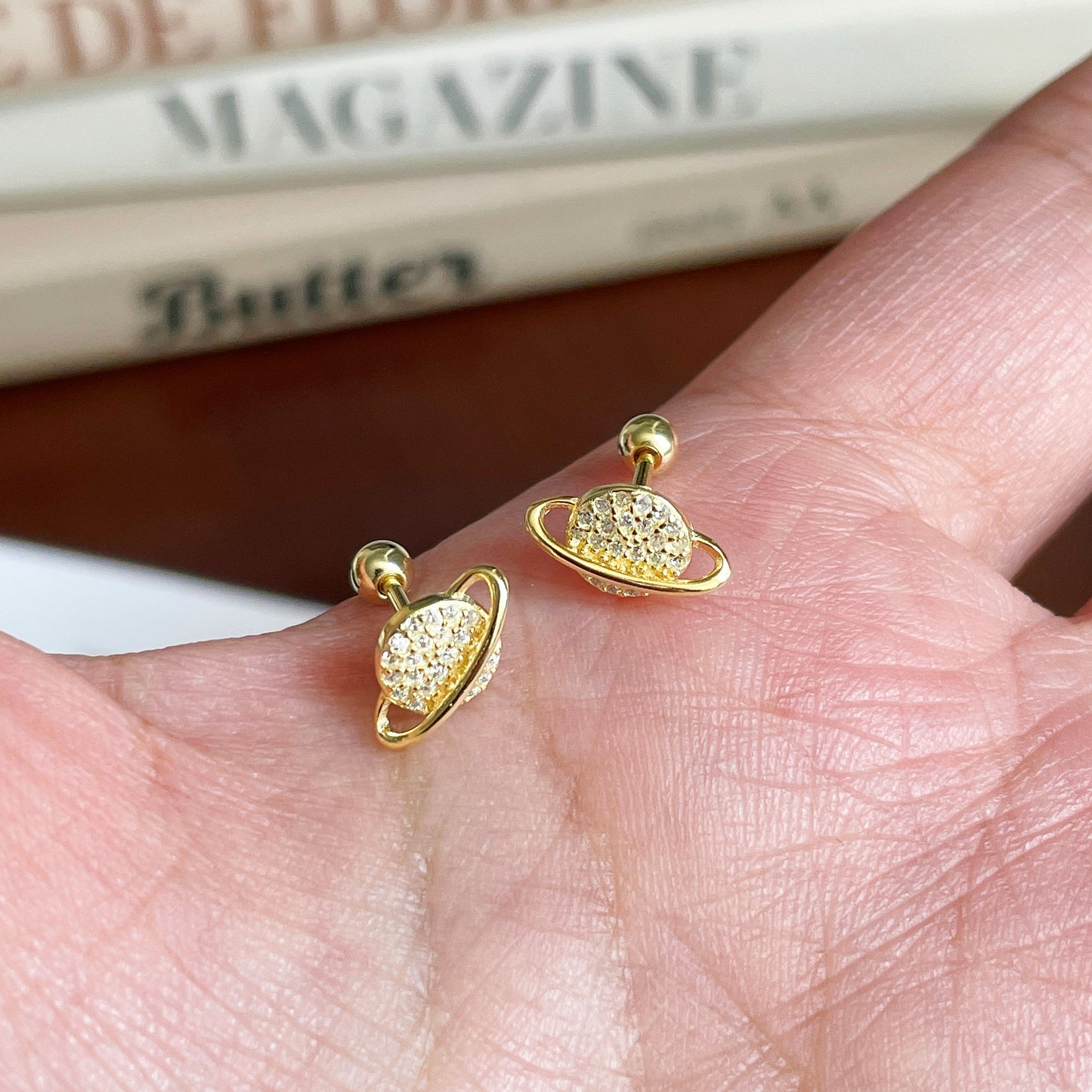 F廠【DQ10532E】S925純銀小清新宇宙恆星耳環女小巧精緻閃鑽星球螺絲擰扣耳飾 25.05-3