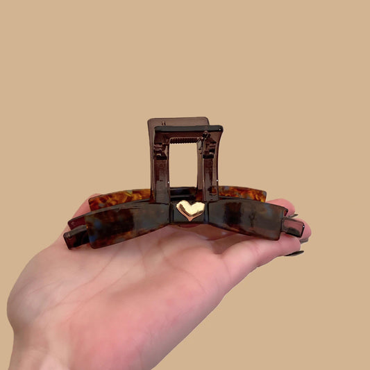 C廠【X63】韓國高級感復古暈染蝴蝶結抓夾女高級感小金標後腦勺鯊魚夾子髮夾
26.03-4