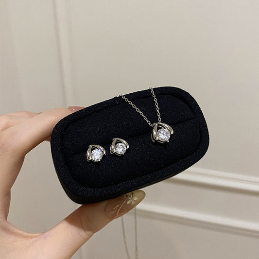 F廠【DQ1878N】足銀999精緻小巧閃鑽耳環女ins高級感交叉設計鋯石鎖骨鏈 25.06-4