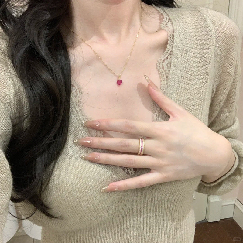 F廠【DQ1170N】S925純銀復古玫紅愛心項鍊女高級感心形鋯石鎖骨鏈
25.10-2