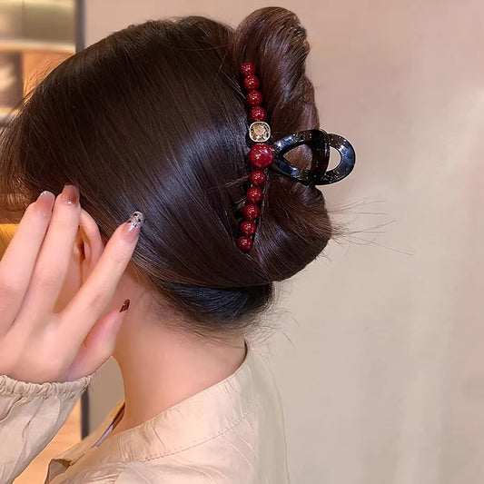 C廠【Y1067】高級感紅色珠珠抓夾新春款鑲鑽鯊魚夾女後腦勺髮量多全盤髮夾頭飾
26.01-2「C廠-單筆結帳需滿,NT$500出貨(不含運費)」