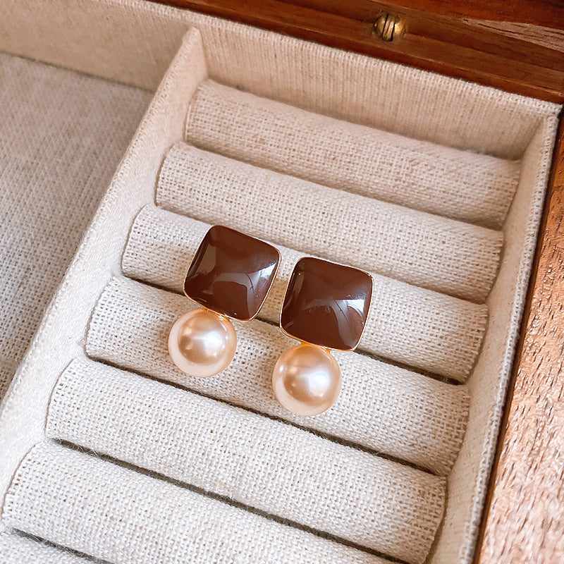 A廠【HE23441】925銀針安可拉紅色珍珠耳環法式輕奢耳環時尚氣質耳飾秋冬高級感 24.11-2