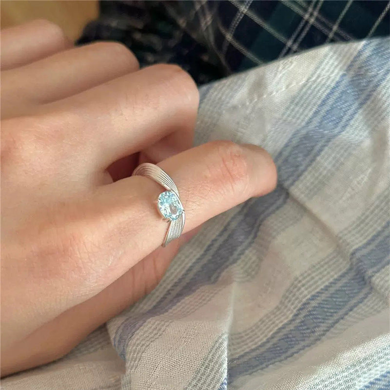 F廠【DQ8492R】S925純銀小小新鮮藍色閃鋯戒指女幾何波浪個性時髦開口食指戒 25.03-2