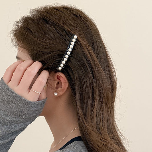 C廠【Y1064】韓國新款黑色復古氣質優雅珍珠插梳高級感碎髮夾前額側邊倒插髮梳
26.01-1