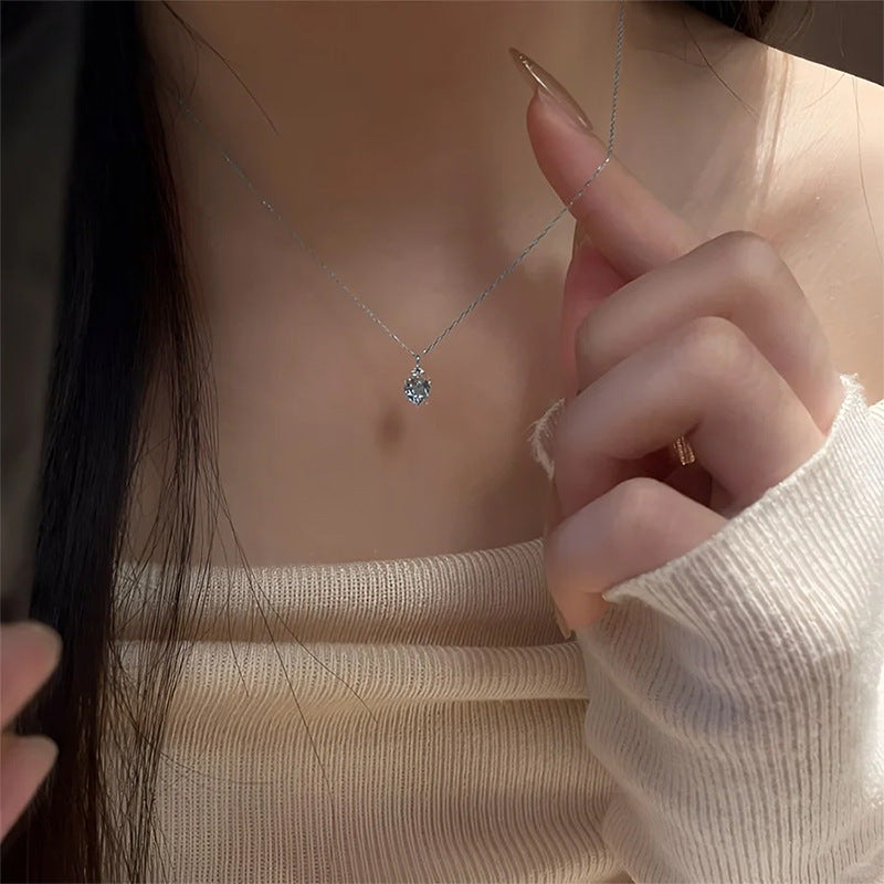 F廠【DQ0567N】S925純銀輕奢小眾藍色愛心項鍊女高級感心形鋯石吊墜鎖骨鏈
25.10-2