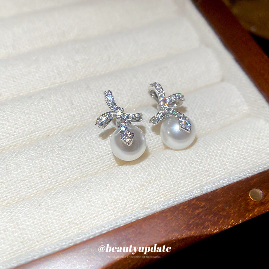 A廠【HE28946】925銀針超閃鋯石蝴蝶結珍珠吊墜耳環時尚百搭耳環精緻輕奢高級感耳飾
 25.10-3