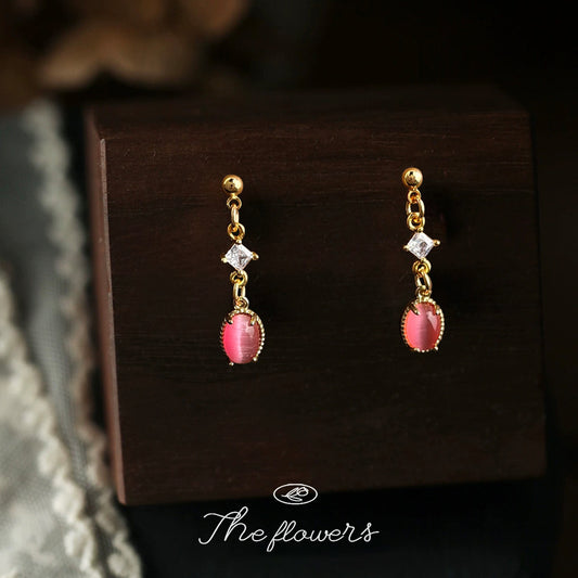 C廠【5583】清新甜美微鑲鋯石玻璃貓眼石水滴耳飾新款簡約幾何玫紅色耳環 25.05-1