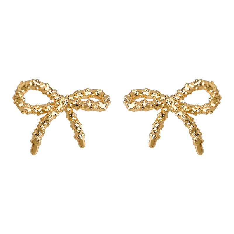 C廠【6984】時尚高級感簡約小巧沙面蝴蝶結925銀針新款耳環耳飾女
25.10-5