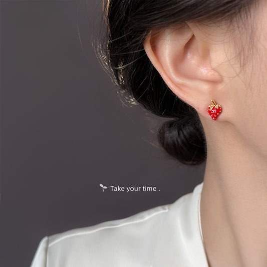 C廠【6570】清新甜美田園風925銀針琺瑯滴釉可愛鋯石小草莓耳環通勤耳飾 25.08-3