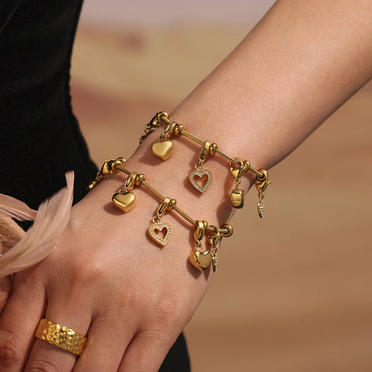 B廠【E604】新款不鏽鋼愛心帶鑽鑲鋯石吊墜手鍊鍍18k真金時尚百搭飾品 25.04-4