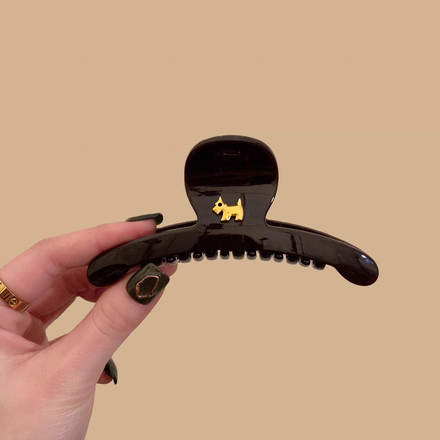 C廠【Y1055】韓國高階簡約小眾金標愛心抓夾女高級感後腦勺盤髮鯊魚夾大號髮夾
26.01-1