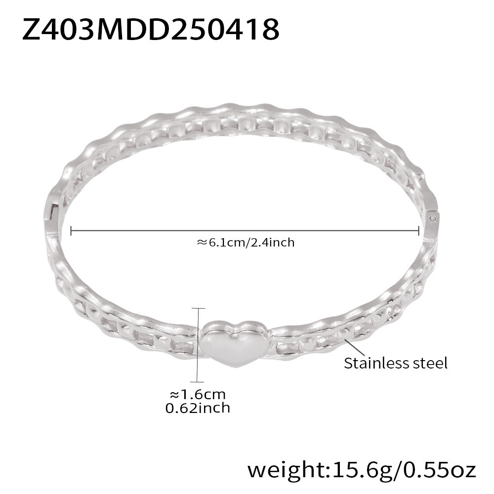 B廠【Z403】歐美飾品不鏽鋼鏤空手環設計愛心扣環手環鍍18k金夏日潮款 25.04-4