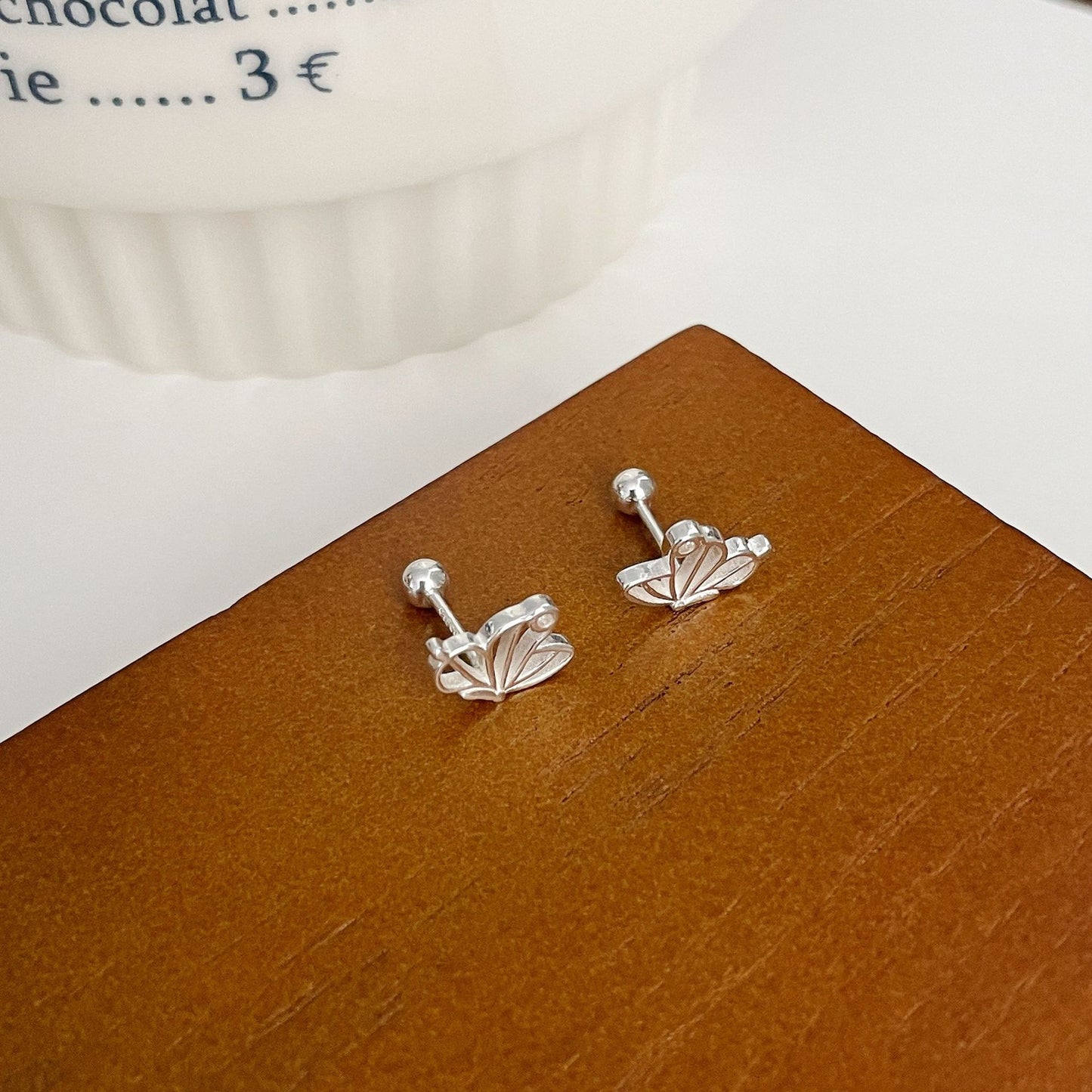 F廠【DQ10127E】999足銀森系小清新鏤空蝴蝶耳環女鑲鑽耳骨釘韓版擰螺絲耳飾 25.05-4