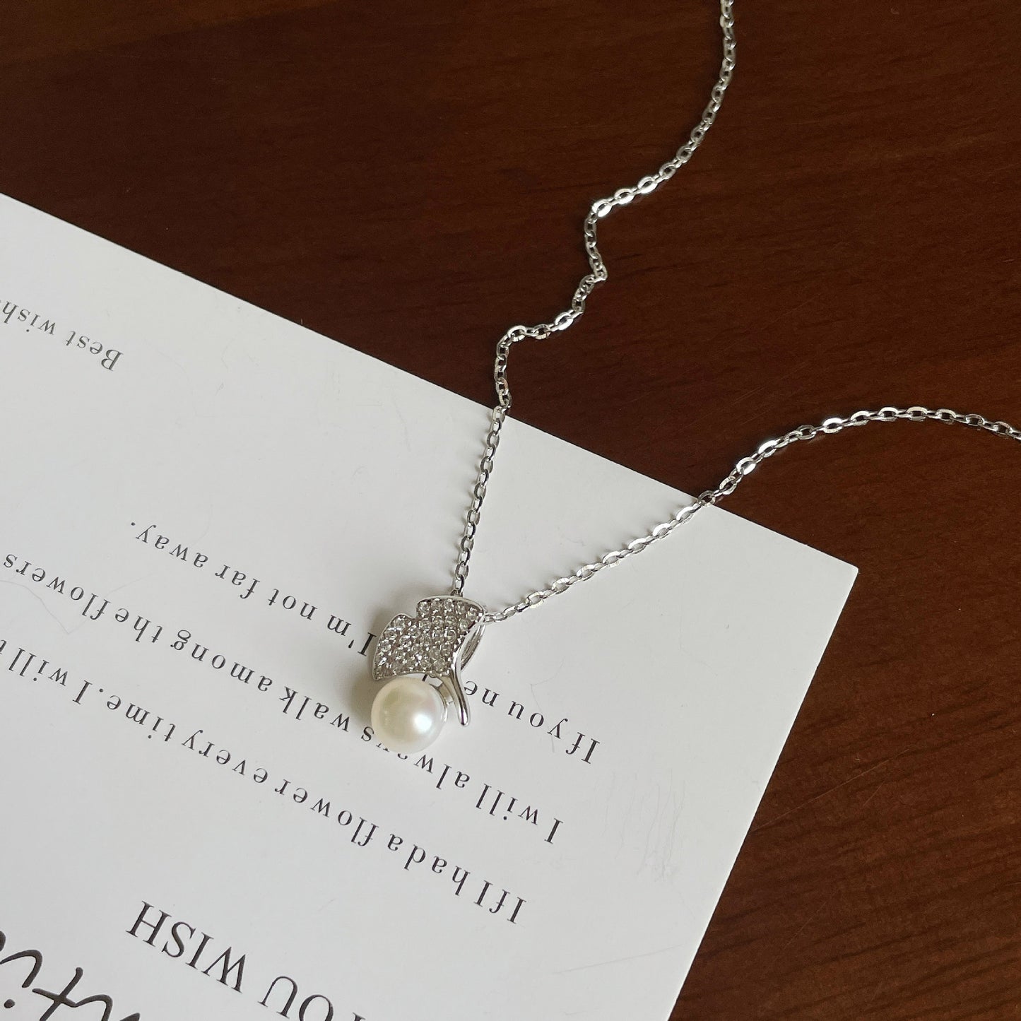 F廠【DQ2103N】小眾高級感銀杏葉淡水珍珠項鍊女S925純銀時尚氣質鎖骨鏈 25.04-2