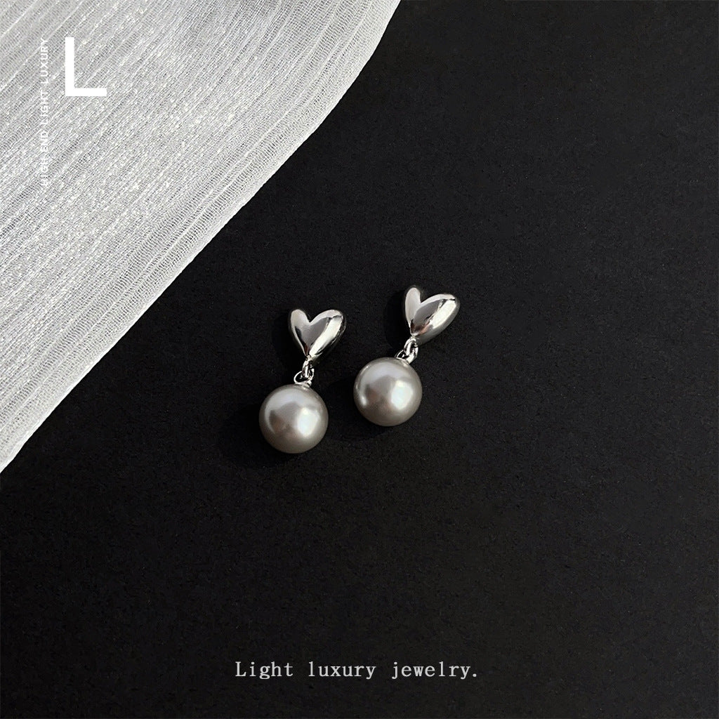 C廠【3820-3821】施家珍珠品質法式輕奢日常通勤高級感心形耳環簡約新款潮耳環 24.04-2