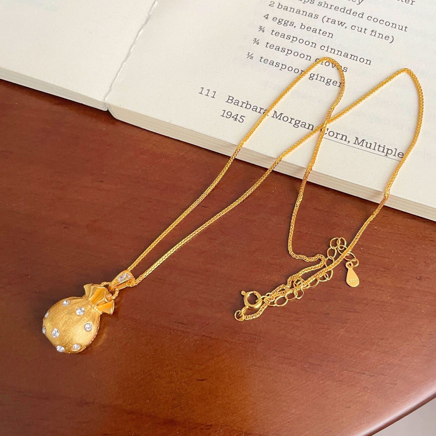 F廠【DQ0673N】中古風福氣滿滿項鍊女S925純銀貴氣千金感福袋點鑽金色鎖骨鏈 25.04-3