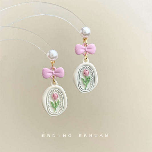 C廠【6258】清新靚麗~夏日時尚烤漆粉紅蝴蝶結鬱金香耳環女優雅耳環耳環 25.06-3