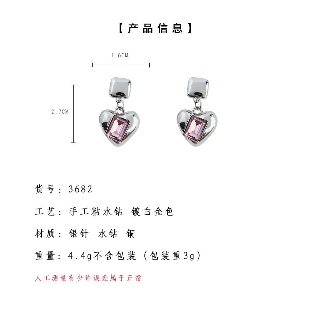 C廠【3682】個性甜酷風玻璃水晶粉紅心型銀針耳飾ins少女心新款耳環飾品 24.03-2
