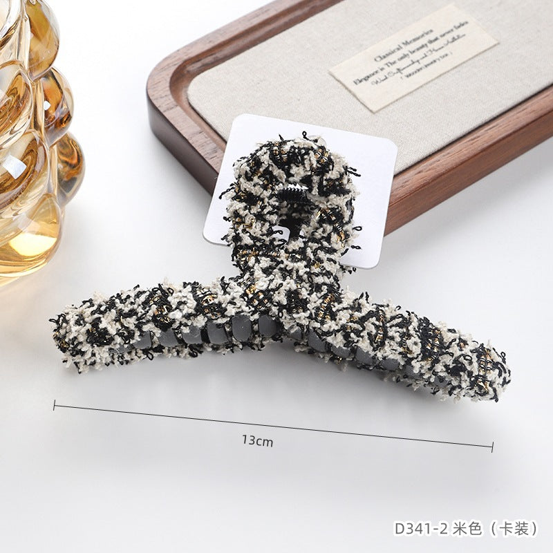 D廠【D341】小香風布藝抓夾卡裝高級感髮卡大號後腦勺鯊魚夾商超髮飾髮夾
25.11-1「D廠-單筆結帳需滿,NT$600出貨(不含運費)」