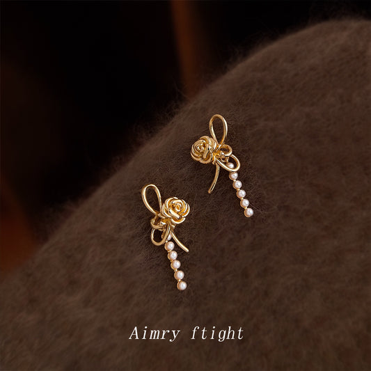 C廠【6964】原創玫瑰花~925銀針時尚高級感輕奢風新款熱賣花朵耳環女
 25.10-4