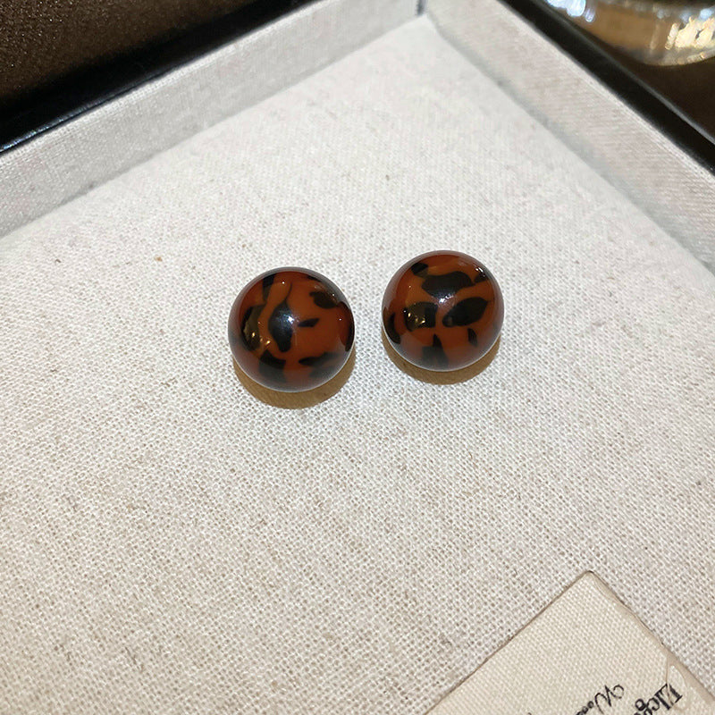 A廠【HE22552】925銀針美拉德港風簡約樹脂愛心耳環網紅色新款耳環復古個性高級感耳飾 24.09-4