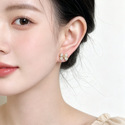 A廠【7538】微鑲鋯石蝴蝶結清新甜美可愛小耳環時尚通勤簡約耳飾
26.04-5