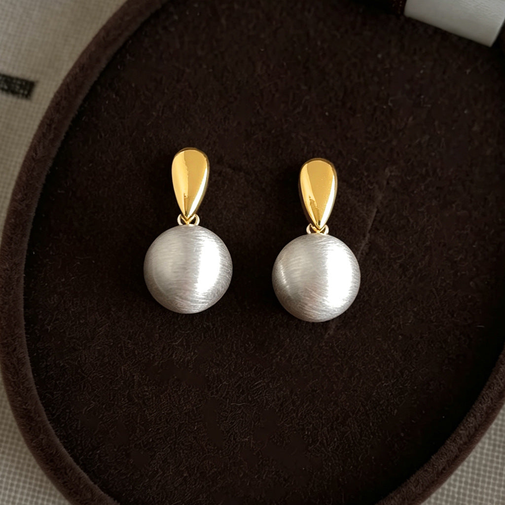 A廠【7505】雙色電鍍拉絲質感圓形幾何球球銀針耳環時尚高級感水滴耳飾女
26.04-3