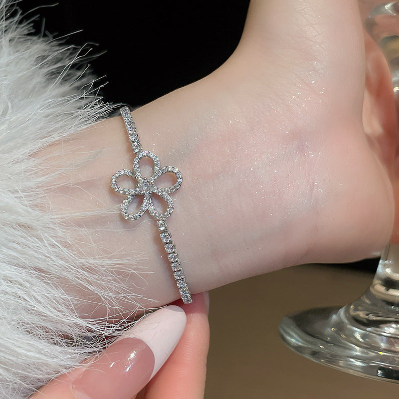 A廠【HB3480】真金電鍍鋯石花朵鏤空手鍊新款簡約時尚氣質手環復古輕奢簡約手飾 25.02-2