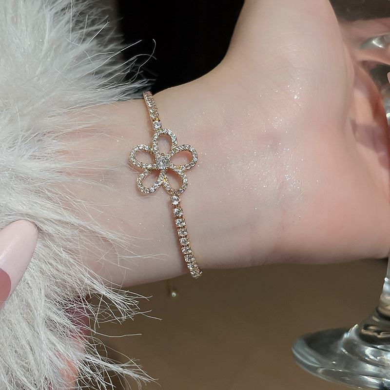 A廠【HB3480】真金電鍍鋯石花朵鏤空手鍊新款簡約時尚氣質手環復古輕奢簡約手飾 25.02-2