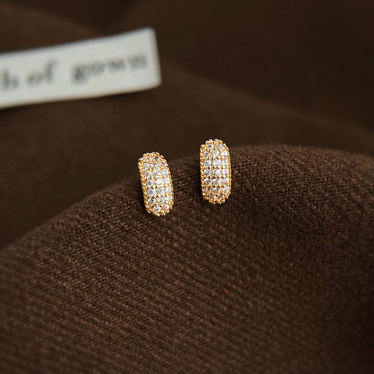 A廠【7402】微鑲鋯石簡約小巧時尚通勤幾何新款耳環日常百搭耳環女
 26.03-4