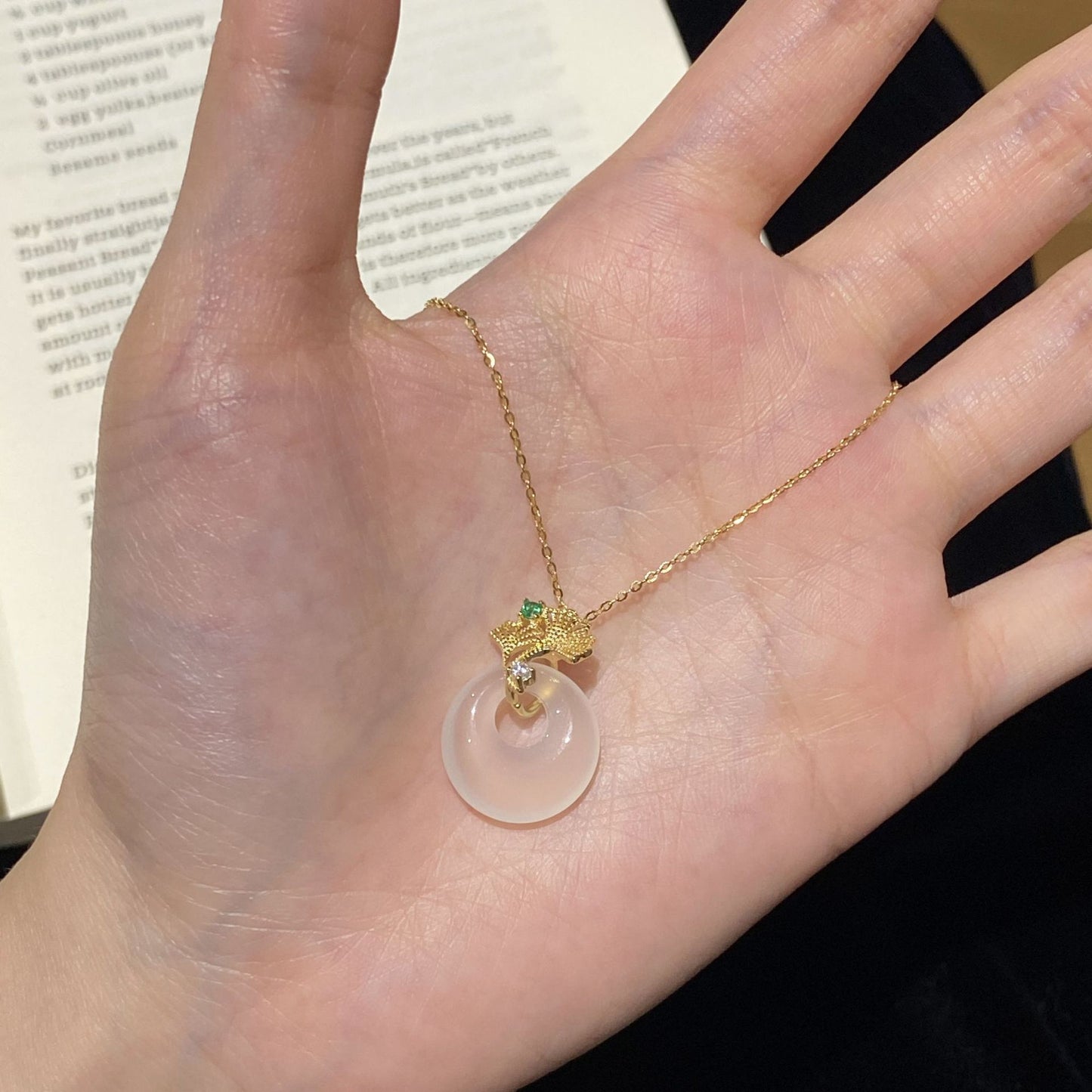 F廠【XDQ0059N】新中式輕奢小眾銀杏玉髓項鍊S925純銀精緻氣質平安扣鎖骨鍊女
 25.11-1