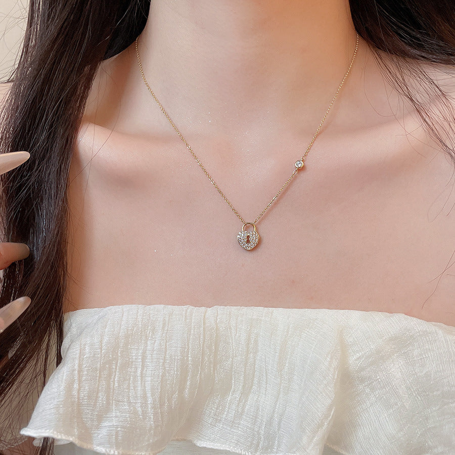 A廠【HN10589】14k真金電鍍鋯石愛心鑰匙吊墜項鍊輕奢小眾鎖骨鏈日常通勤頸鍊女
 25.11-2