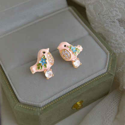 A廠【7523】原創甜美可愛琺瑯滴釉彩繪微鑲鋯石銀針小鳥耳環飾品耳飾
 26.04-3