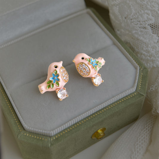 A廠【7523】原創甜美可愛琺瑯滴釉彩繪微鑲鋯石銀針小鳥耳環飾品耳飾
 26.04-3