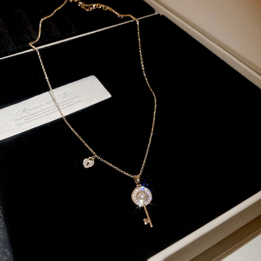 A廠【HN10589】14k真金電鍍鋯石愛心鑰匙吊墜項鍊輕奢小眾鎖骨鏈日常通勤頸鍊女
 25.11-2