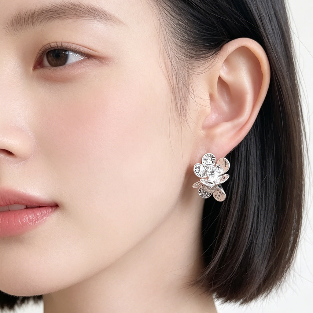 A廠【7746】鑲嵌鋯石肌理感花朵耳環小眾冷淡風設計感耳飾飾品
 26.06-4