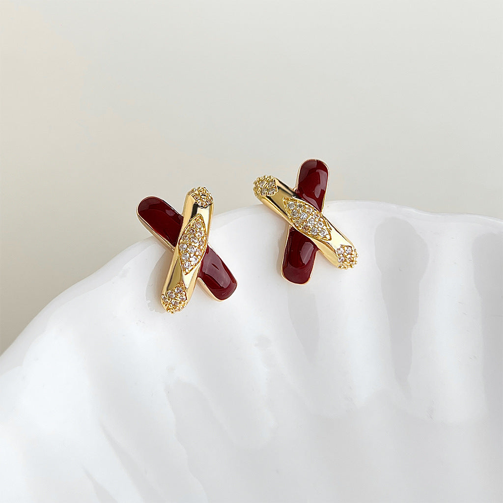 A廠【7229】時尚高級感微鑲鋯石s925銀針琺瑯滴釉酒紅色新款個性叉叉耳環耳飾
 25.12-2