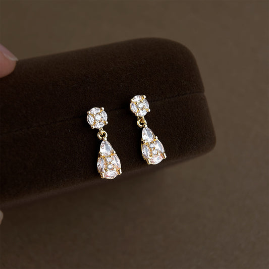 A廠【7542】鑲嵌鋯石時尚輕奢風高級感簡約通勤百搭國潮耳飾耳環飾品
 26.04-4