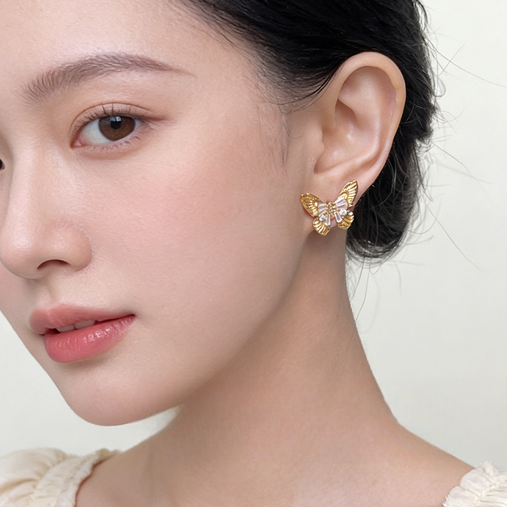 A廠【5300】vintage微鑲鋯石蝴蝶耳環法式中古風輕奢肌理感時尚優雅通勤耳飾
 26.09-1
