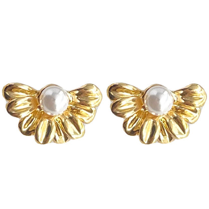 A廠【4713】迷你版鍍14K簡約高級感雛菊耳環女小巧通勤時尚百搭新款耳飾
 26.01-1